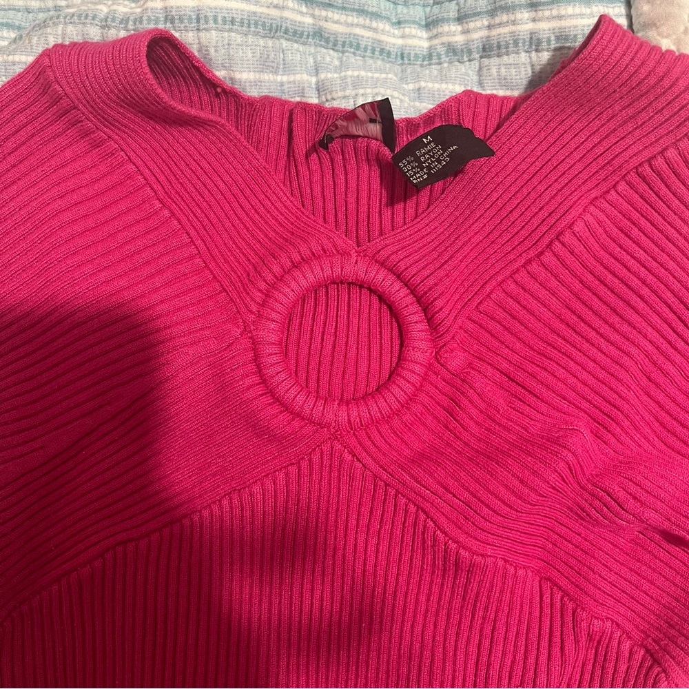 Pink Top - Picture 3 of 4